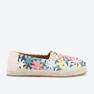 NWT TOMS Multi Giant Flower Print Shoes Youth Size 6